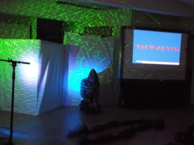 Grupa Teatralna TEATR ŻadEN Prezentacja PROJEKTU „Niewolnik” #3