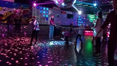 Mikołajkowa Wrotka Roller Disco #6